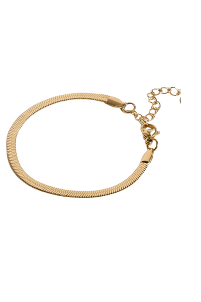 The Emilia Bracelet is the star of the show and pairs well with any outfit. 