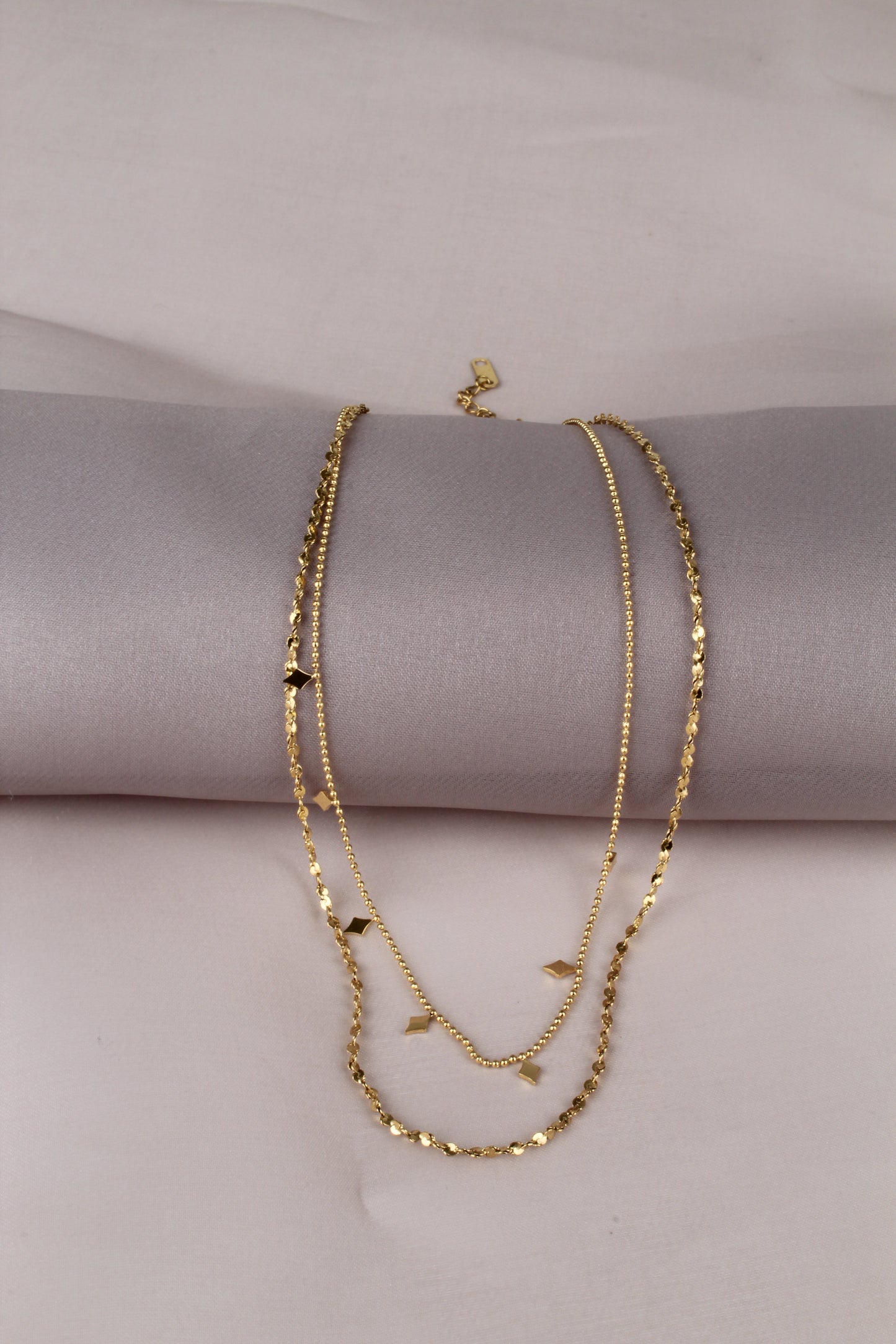 Jewelry, Ships in Canada and US