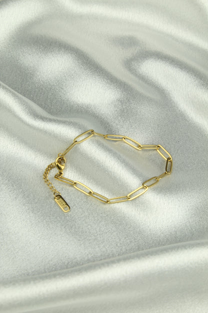 Jewelry, ships in the US and Canada