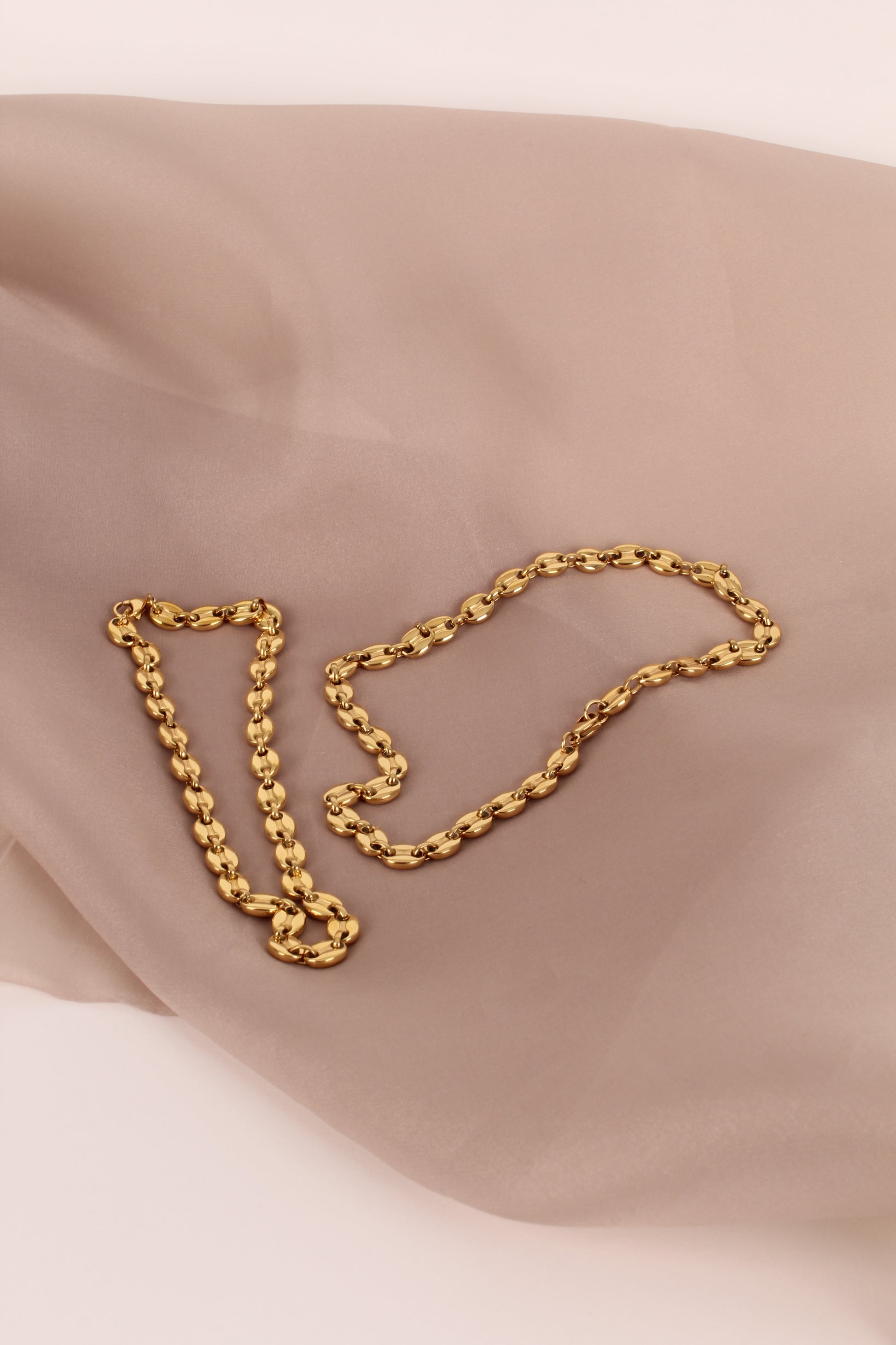 bracelet, jewelry, ships in Canada and US