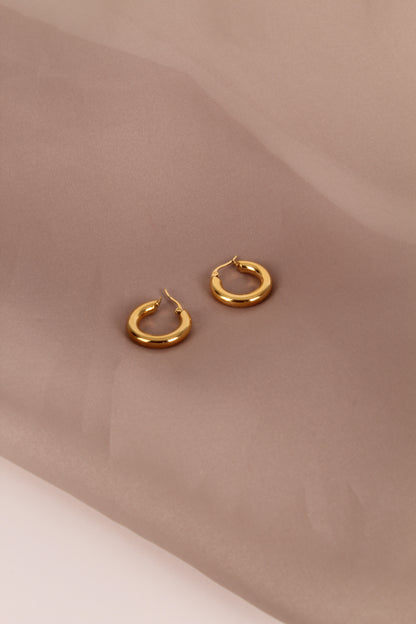 Beautiful earrings, Jewelry, Ships in Canada and US