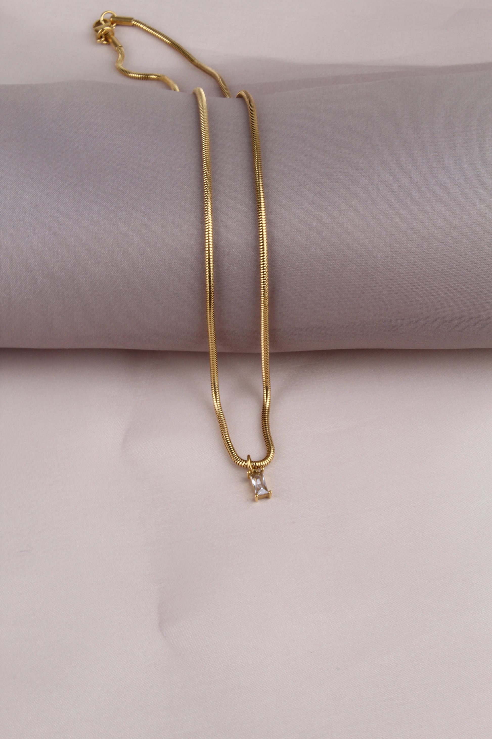 beautiful necklace, affordable necklace