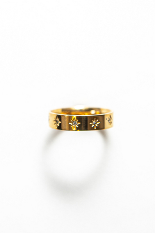 Add a touch of sparkle to your look with the Ophelia Ring