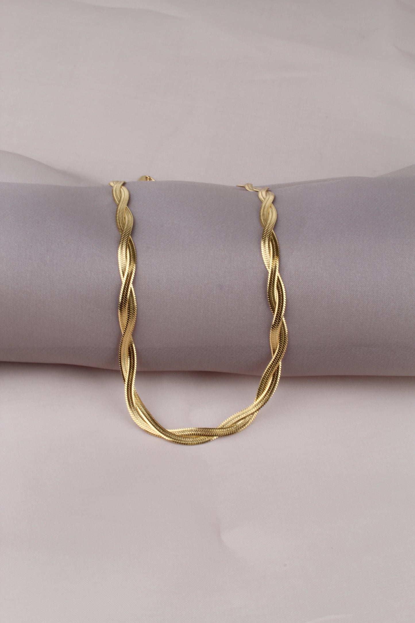 Jewelry, ships to Canada and US