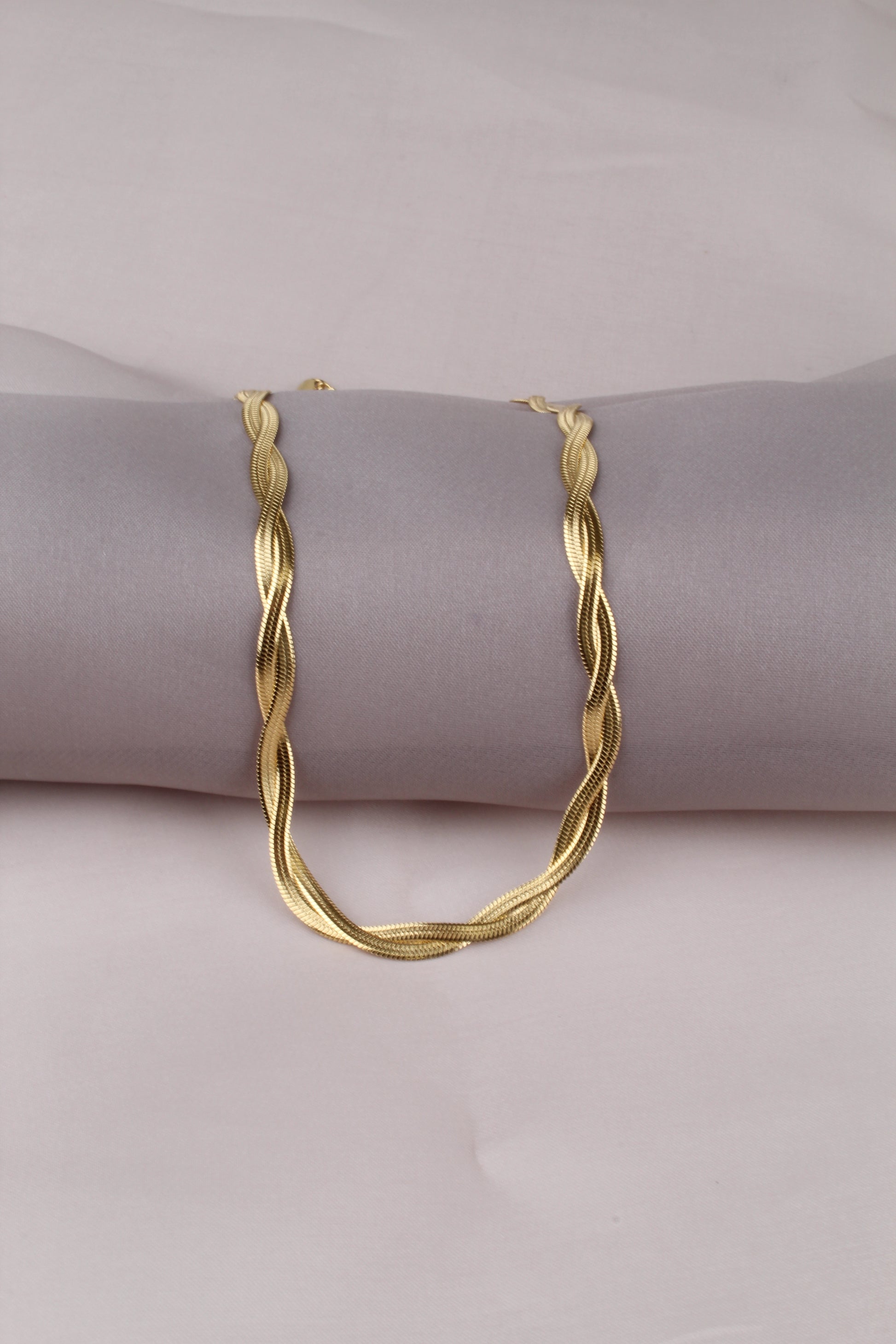 Jewelry, ships to Canada and US